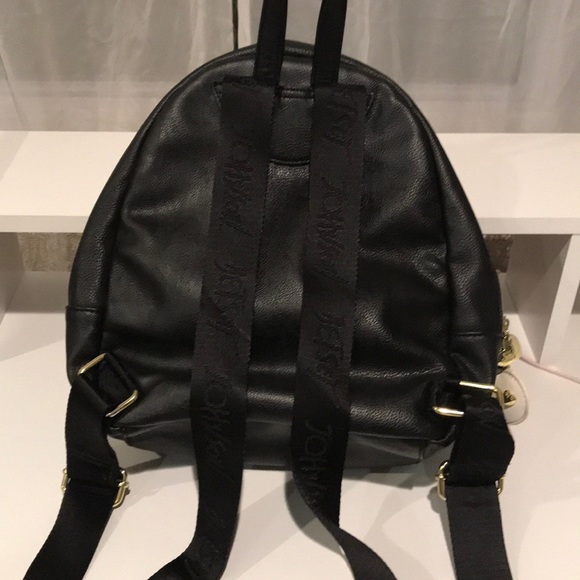 Backpack - Picture 2 of 3